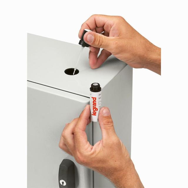 PĘDZEL DO POPRAWEK Z FARBĄ RAL7035, Legrand