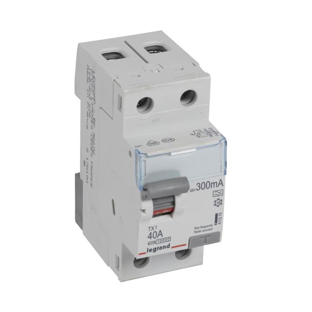 Wyłącznik Różnicowoprądowy P 302 2P 40A 300Ma Typa TX3 411575 LEGRAND