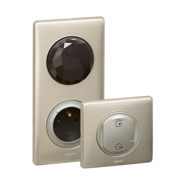 CELIANE WITH NETATMO - ZESTAW STARTOWY PODSTAWOWY (GNIAZDO CONTROL, ŁĄCZNIK BEZPRZEWODOWY WYJŚCIE/PO