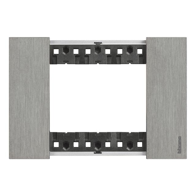 Living Now - Ramka 3 Moduły - Steel Bticino KA4803ZG LEGRAND