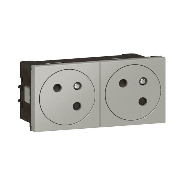 Mosaic Gn 2x2P+Z Podłączenie Przez Zaciski Automatyczne - 4 Mod Aluminium 16A-250V 079272L LEGRAND