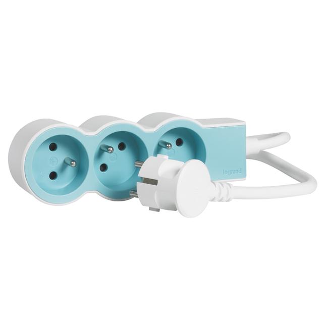 Przedłużacz Standard 3-Gniazdowy Z/U Z Przewodem 1,5Mb 3x1.0Mm2 Biały/Błękitny Helmo 049474 LEGRAND