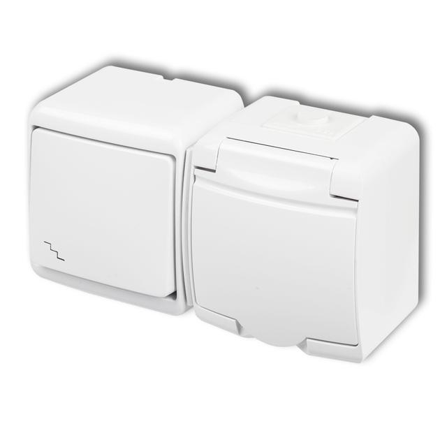 JUNIOR Łącznik schodowy z gniazdem pojedynczym z uziemieniem SCHUKO 2P+Z (klapka biała; przesłony to