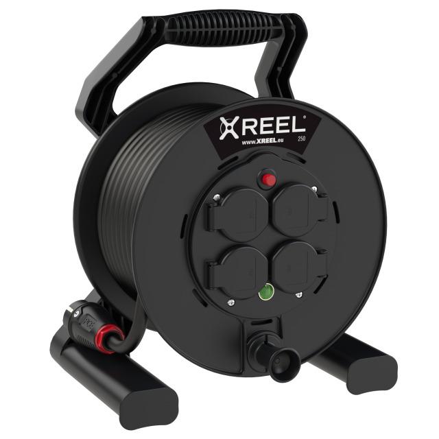 PRZEDLUŻACZ ZWIJANY X-REEL 250 25M OW3*1.5 4GS IP44
