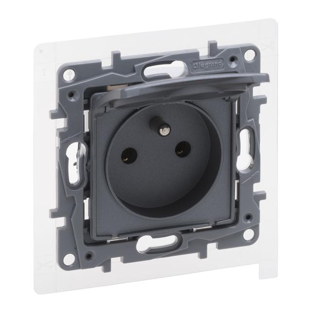 Niloe Selection - Gniazdo 2P+Z - IP44 16A - 250 V - Bez Przesłony Zaciski Śrubowe Stal 762361 LEGRAND