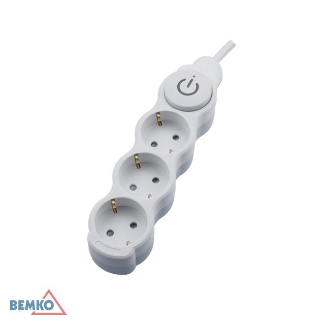 PRZEDŁUŻACZ NA SCHUKO 3X 2P+Z+WYŁ. 1.5MM X 3.0M