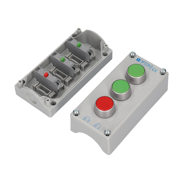 KASETA KOMPLETNA 3-OTWOROWA Z NAP KZ,KZ,KC I 2 PRZEPUSTY M20