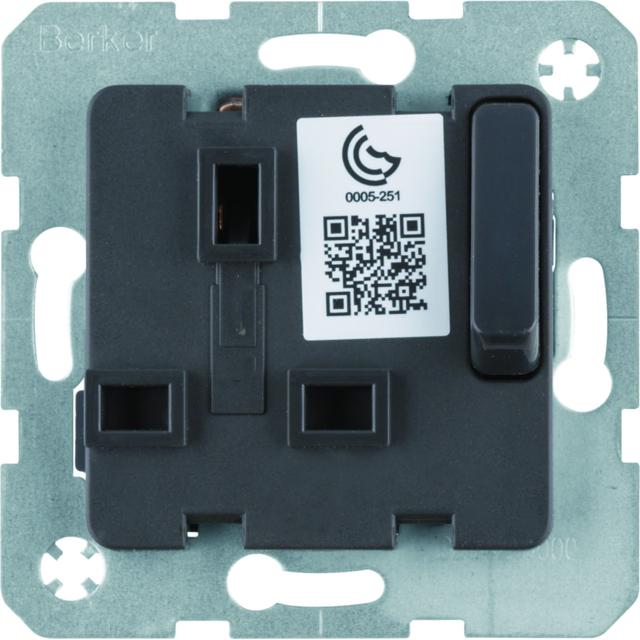 BERKER B.Kwadrat/Q.x mechanizm gniazda z uziemieniem standard brytyjski z łącznikiem i przesłonami s