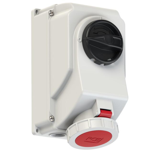 GNIAZDO Z WYŁĄCZNIKIEM 0-1 DUŻE BLOKADA MECHANICZNA 32A 400V 3P+Z IP67 75242-6 PCE
