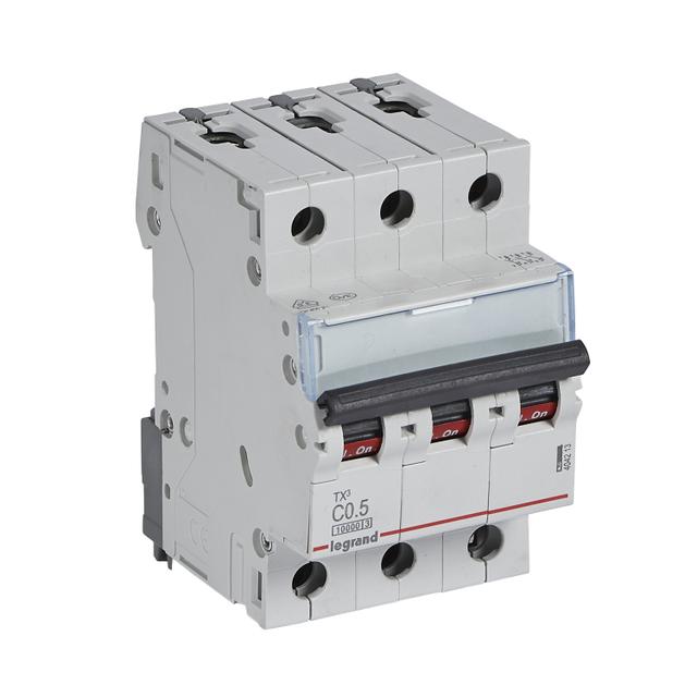 WYŁĄCZNIK NADPRĄDOWY S 313 3P C 0,5A 10000A SERII TX3, Legrand