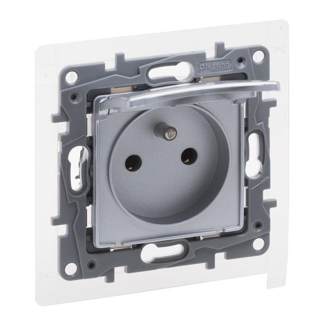 Niloe Selection - Gniazdo 2P+Z - IP44 16A - 250 V - Bez Przesłony Zaciski Śrubowe Aluminium Legr 762161 LEGRAND