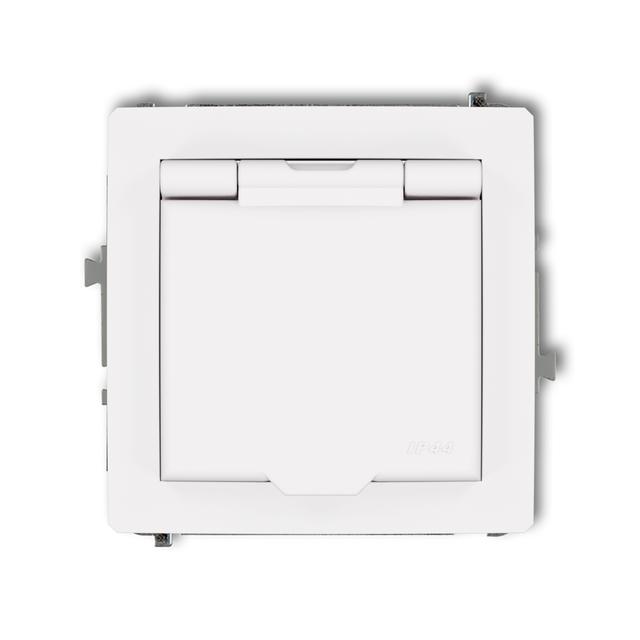 DECO Mechanizm gniazda bryzgoszczelnego z uziemieniem 2P+Z (klapka biały mat, przesłony torów prądow