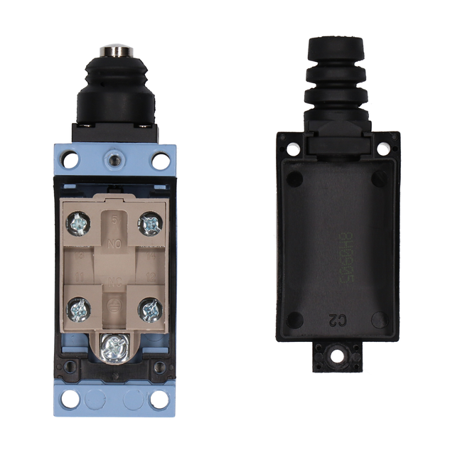 ŁĄCZNIK KRAŃCOWY (METAL / TWORZYWO) Z POPYCHACZEM