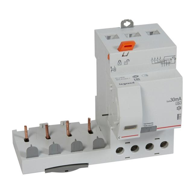 BLOK RÓŻNICOWOPRĄDOWY PR 304 4P 40A 30MA TYP A SERII DX3, Legrand