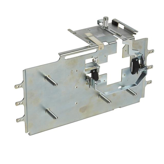 DPX3 630 4P+Blok R-Pr Mechanizm Wysuwny 422233 LEGRAND