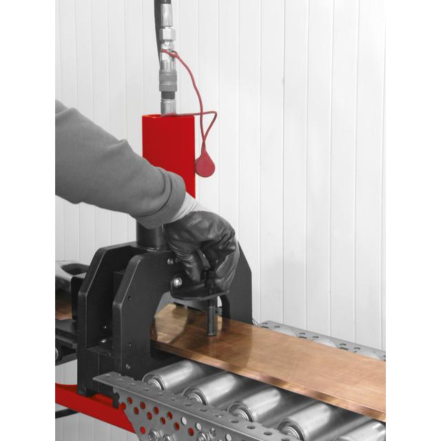 Stanowisko hydrauliczne do cięcia