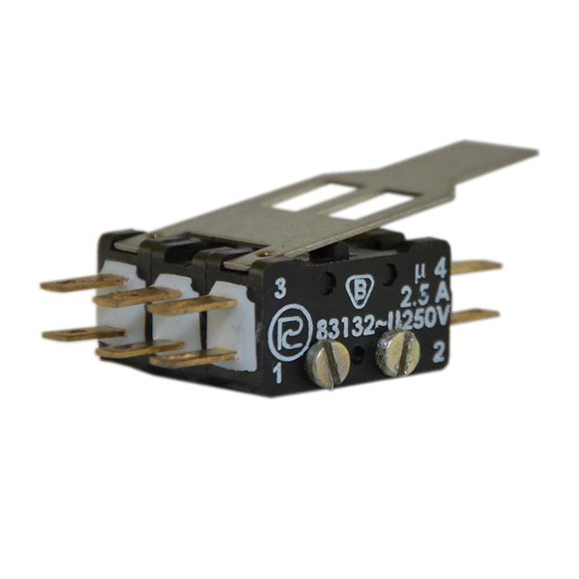 Łącznik miniaturowy 8313254A3