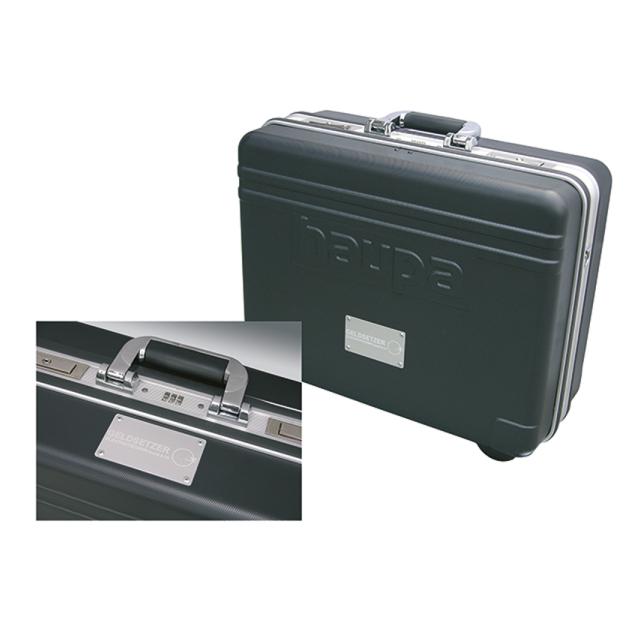 Napis laserowy na walizkę z tworzywa