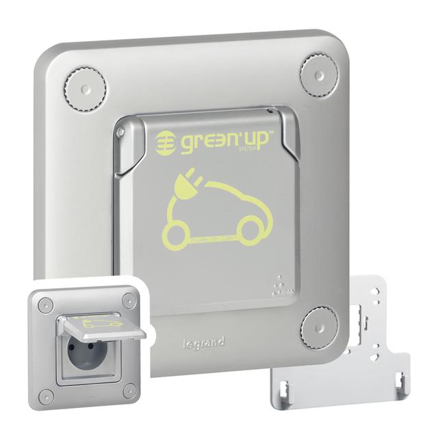 Soliroc Gniazdo Pojedyncze Green'Up Z Klapką IP55/K10 077897 LEGRAND