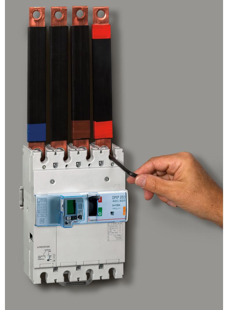 Wyłącznik DPX3 250 El Z Zab. R-Pr. 4P 100A 25Ka 420325 LEGRAND
