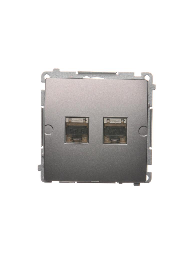 Simon Basic Gniazdo komputerowe RJ45 kategoria 6 podwójne ekranowane z przesłoną przeciwkurzową . Montaż na łapki lub wkręty stal inox BM62E.01/21 KONTAKT