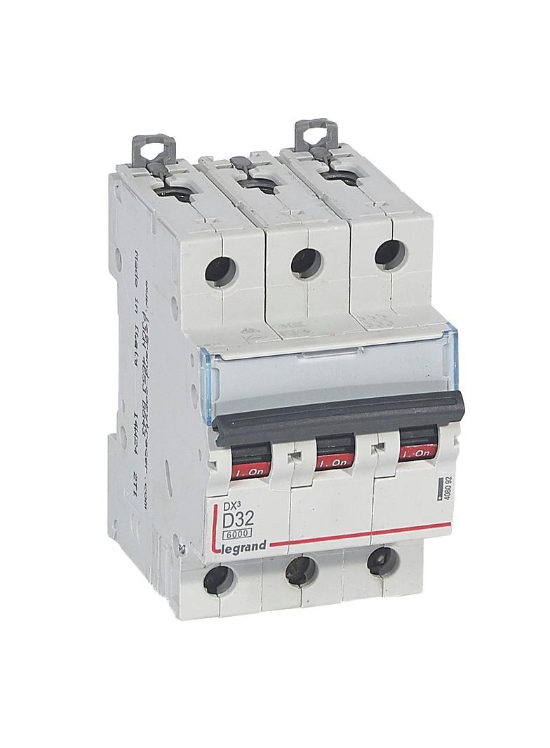 Wyłącznik Nadprądowy S 303 3P D32A 6kA DX3 408092 LEGRAND
