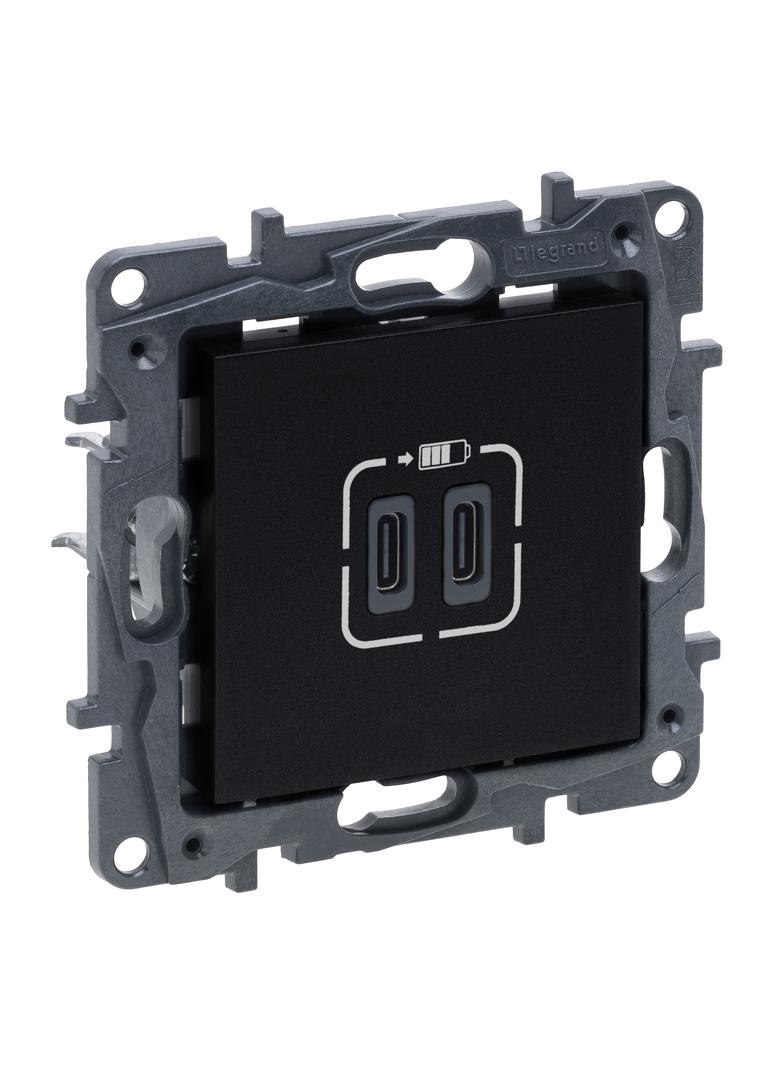 Niloe Step - gniazdo podwójne USB 2xUSB C, 3 A- kolor czarny, Legrand