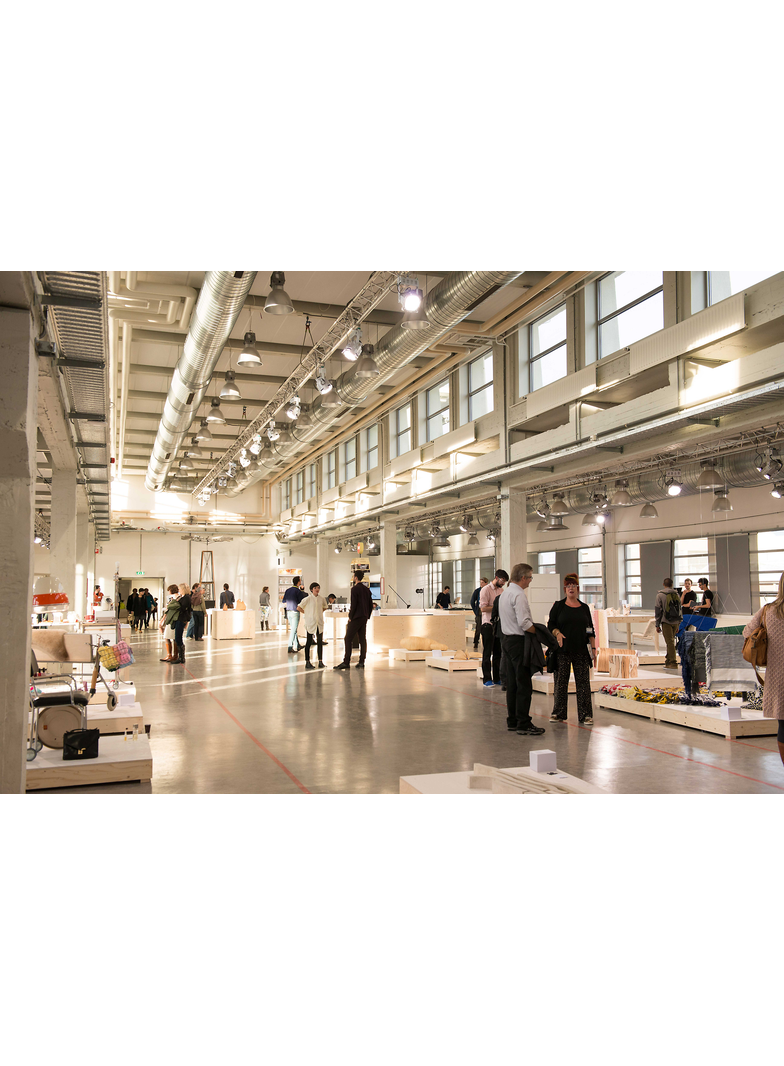 MASTERColour CDM-T MW eco 230W/842 E40 Lampa wyładowcza