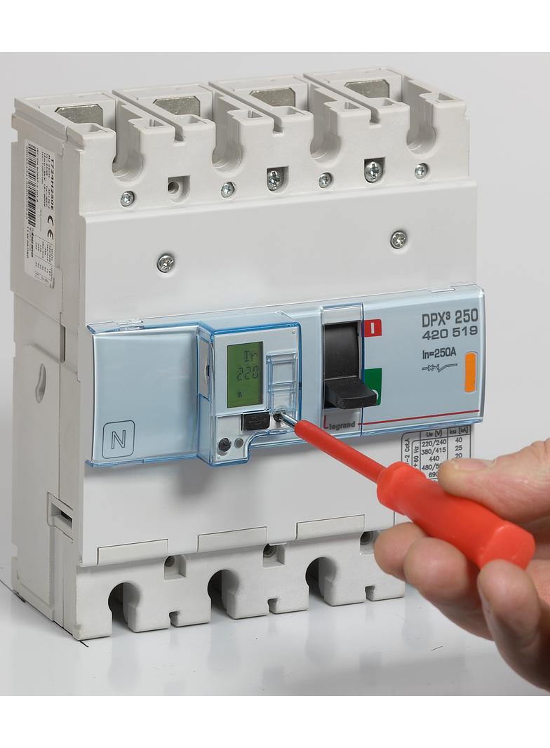 Wyłącznik DPX3 250 El 3P 250A 25Ka 420309 LEGRAND