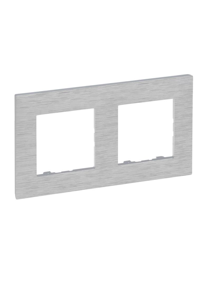 Niloe Step Ramka Podwójna 2X Kolor Aluminium Szczotkowane 863892 LEGRAND