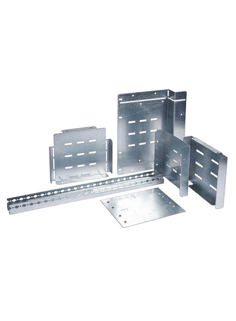 ZESTAW SEPARACJI 'U' 1600 A W PRZEDZIALE KABLOWYM WEWNĘTRZNYM 725 MM, Legrand