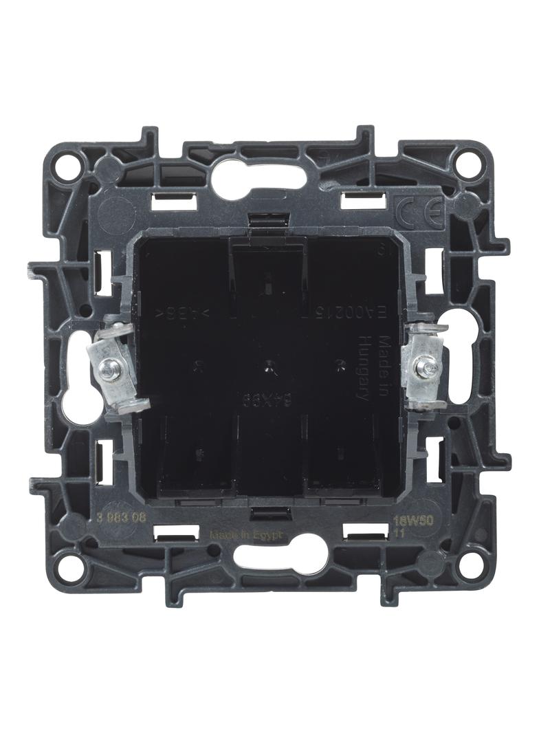 Niloe Step - zaślepka- kolor czarny, Legrand