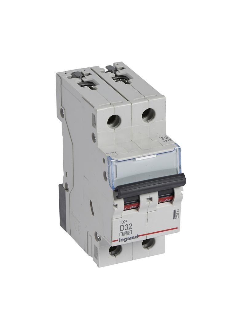 WYŁĄCZNIK NADPRĄDOWY S 302 2P D 32A 6000A SERII TX3, Legrand