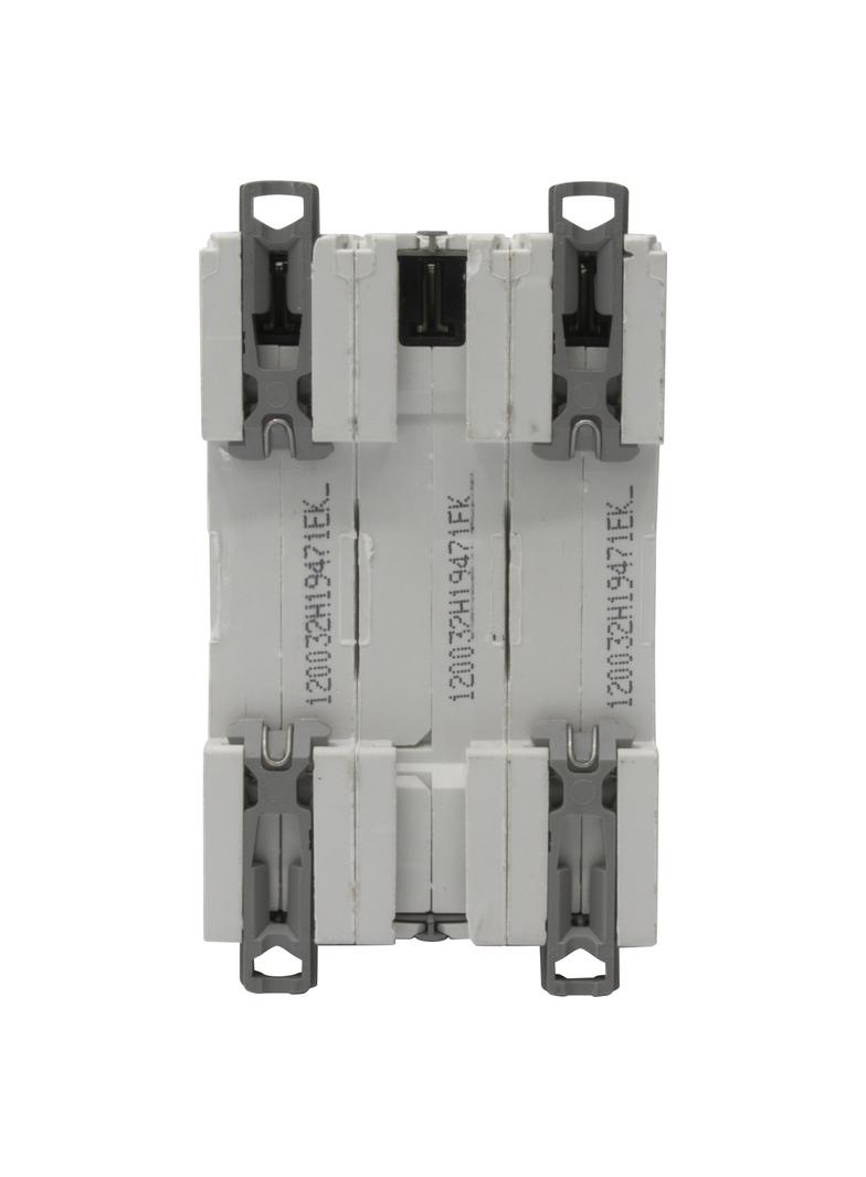 WYŁĄCZNIK NADPRĄDOWY S 303 3P C 32A 6000A SERII DX3, Legrand