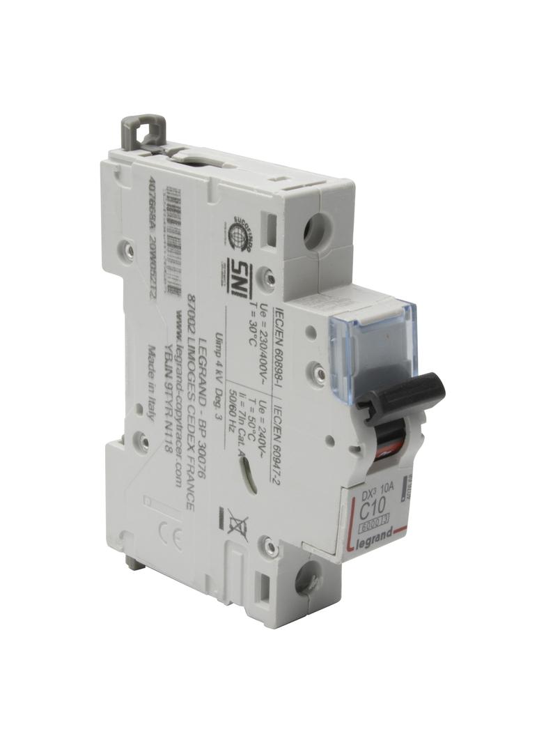 WYŁĄCZNIK NADPRĄDOWY S 301 1P C 10A 6000A SERII DX3, Legrand