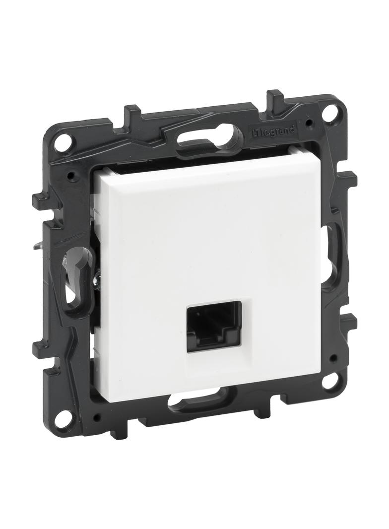 Niloe Step - Gniazdo Rj45 Kat. 6 Stp - Kolor Biały 863165 LEGRAND