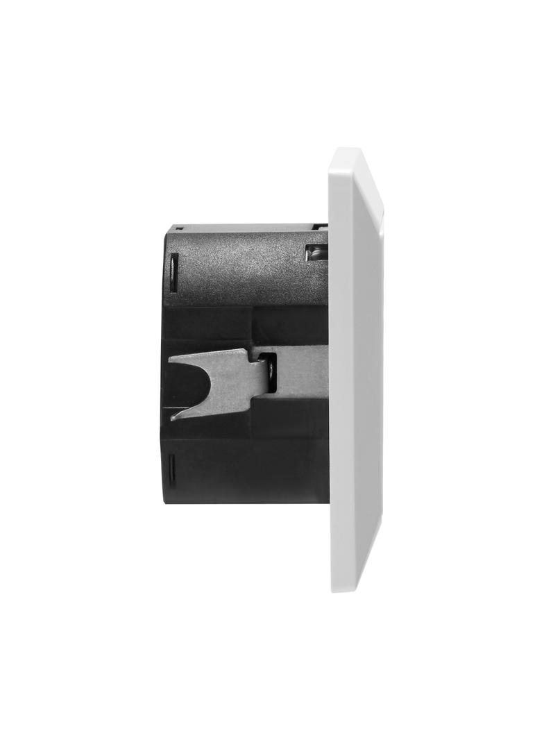 Gniazdo pojedyncze 2P+Z (Schuko), USB-A + USB-C, ,Wyjście 5VDC Max 2,8A OR-AE-13232(GS) ORNO