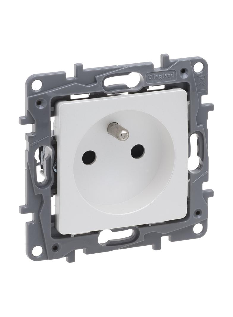 Niloe Selection - Gniazdo 2P+Z 16A - 250 V (Z Przesłoną Zaciski Automatyczne) Perła 762425 LEGRAND