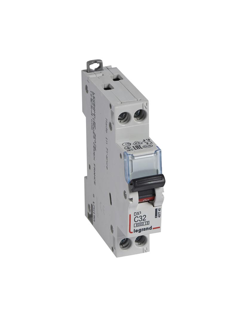 Wyłącznik Nadprądowy S 301N 1P+N C 32 6kA DX3 407745 LEGRAND