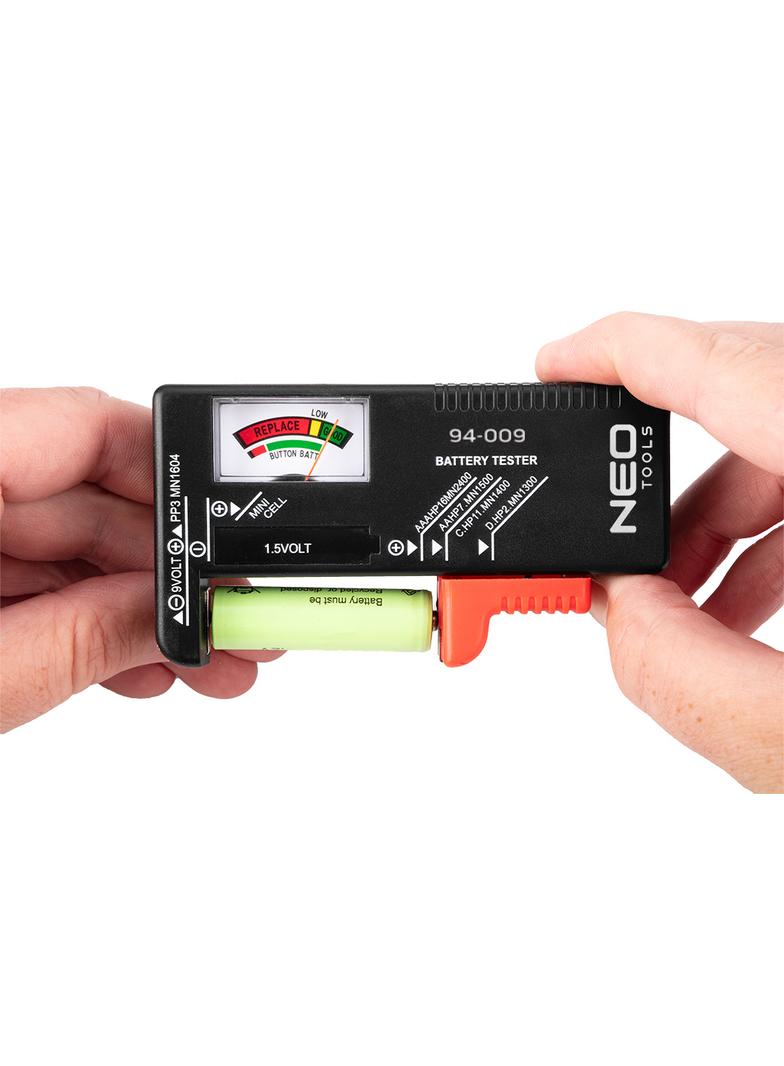 Tester baterii i akumulatorków