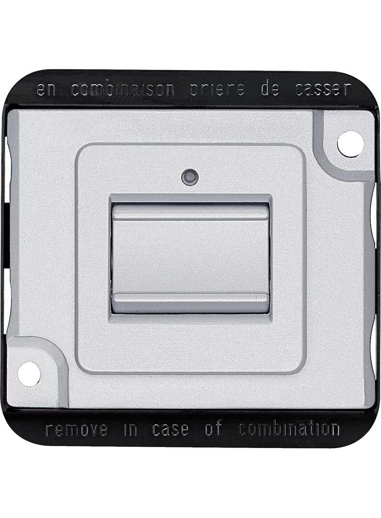 Merten Wandaloodporny, przycisk