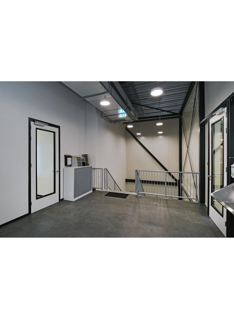 DOWNLIGHT PFM DN155 14W 840 WT IP54 UGR19 LEDV Oprawa LED - DOWNLIGHT LEDVANCE