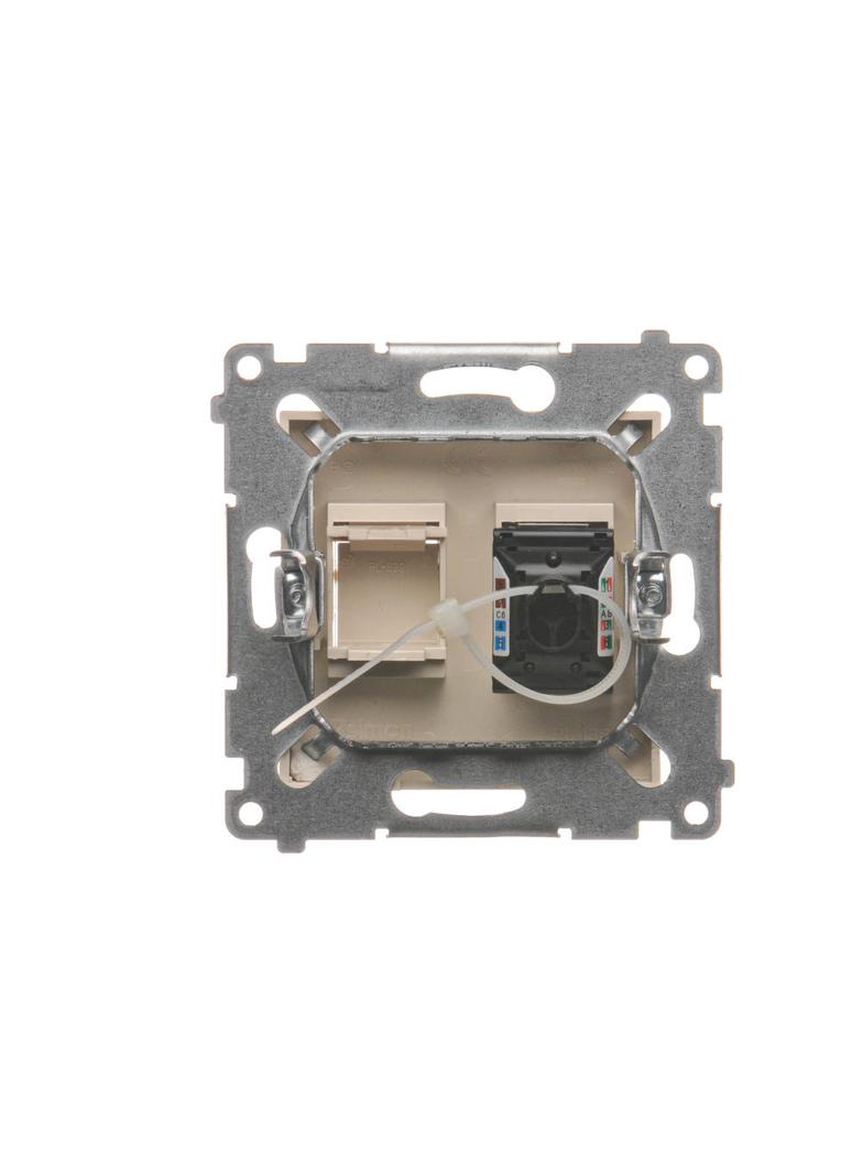 Simon 54 Gniazdo komputerowe pojedyncze RJ45 kategoria 6 z przesłoną przeciwkurzową kremowy