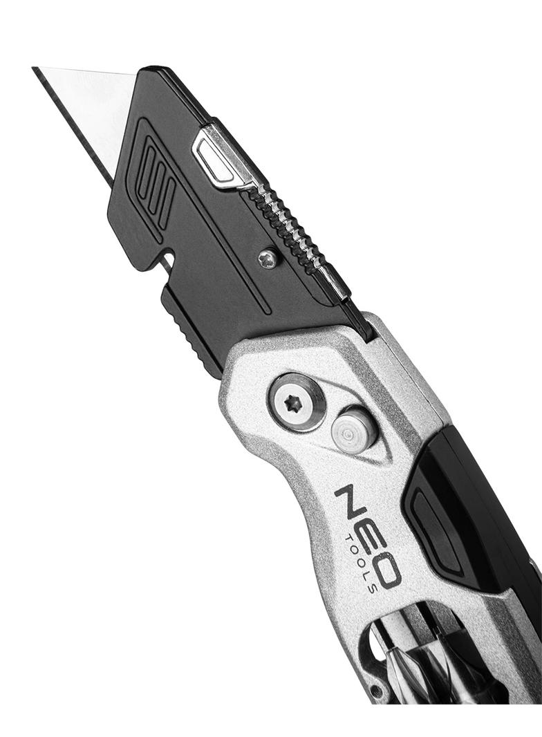 Nóż z ostrzem trapezowym składany 1+3 ostrza, 2 bity