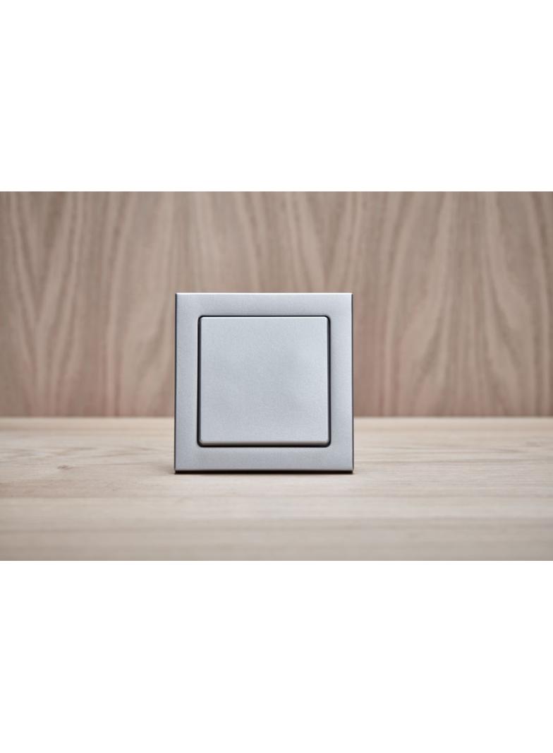 BERKER Q.x Klawisz do łącznika 1-klawiszowego aluminium aksamit lakierowana 16206084 HAGER