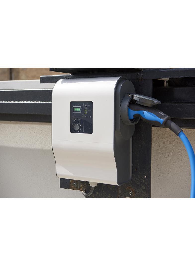 GREEN'UP PREMIUM: STACJA ŁADOWANIA POJAZDÓW ELEKTRYCZNYCH TYPU WALLBOX, JEDNOFAZOWA, 7,4KW, MODE 3,