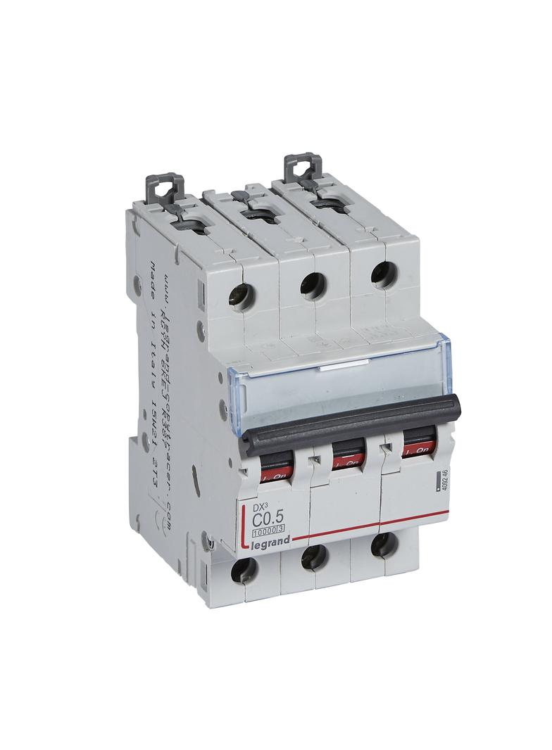 WYŁĄCZNIK NADPRĄDOWY S 313 3P C 0,5A 10000A SERII DX3, Legrand