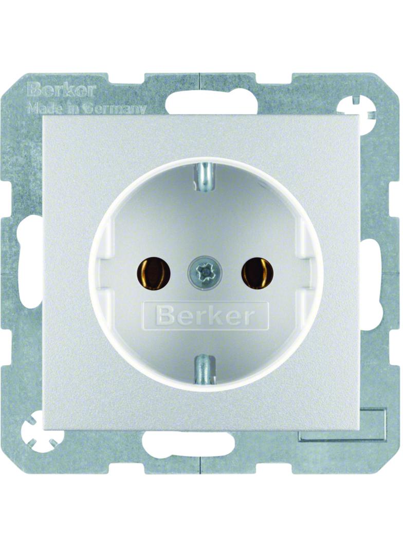 BERKER B.Kwadrat/B.7 Gniazdo SCHUKO z uziemieniem aluminium  47431404 HAGER