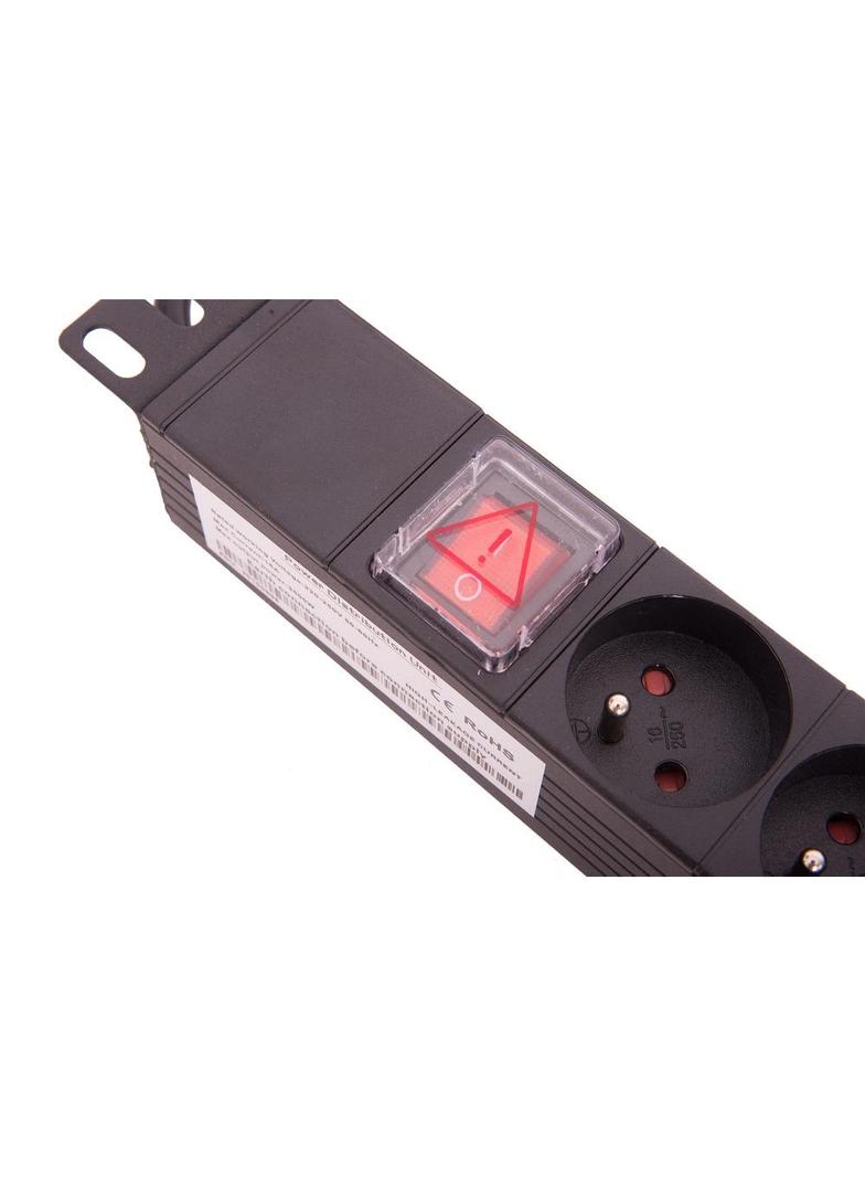 Listwa zasilająca 8x230V, z wyłącznikiem Partners LZ1U8GW C&C