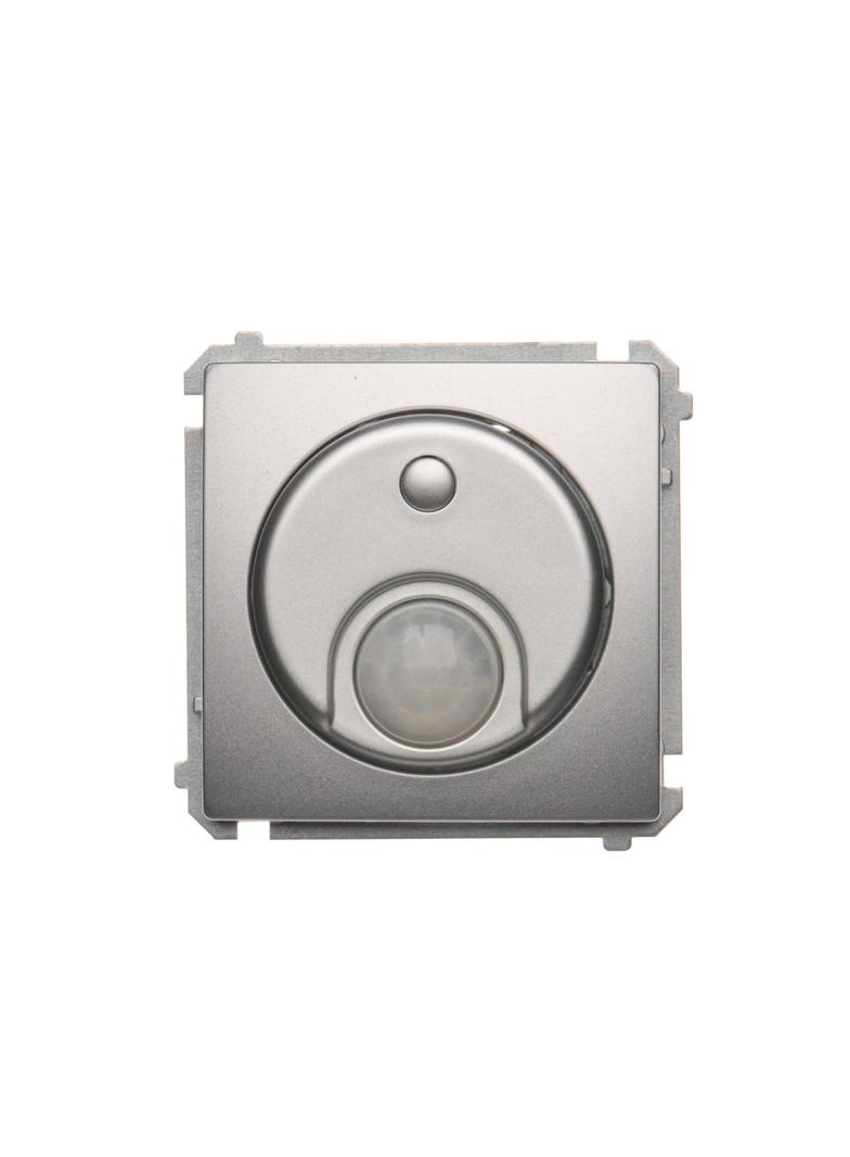 Simon Basic Łącznik z czujnikiem ruchu z przekaźnikiem z zabezpieczeniem 8(2) A 230V srebrny mat *Wy